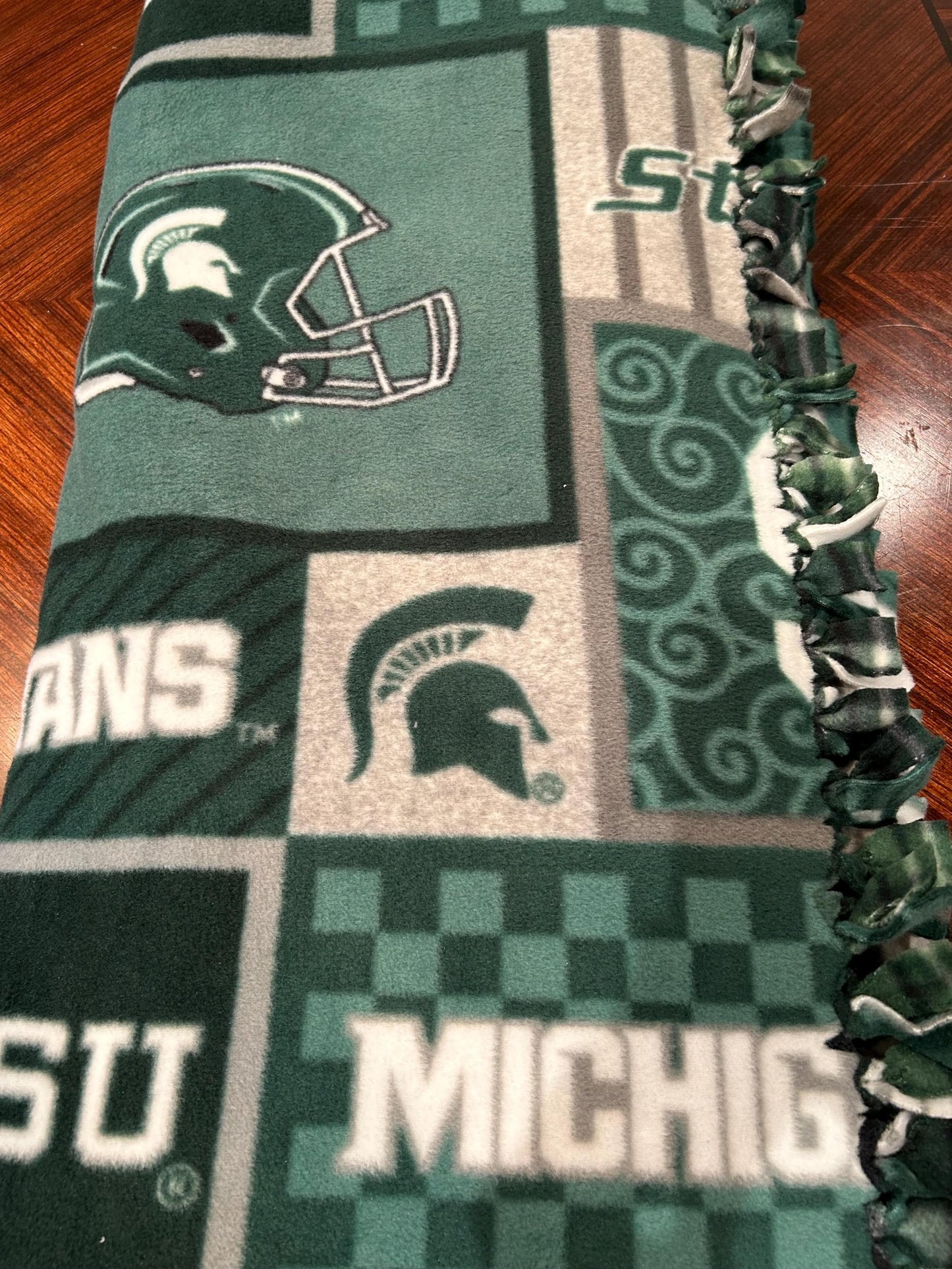 Football Teams (NFL) Custom Fleece Tie Blankets - Choose your team!